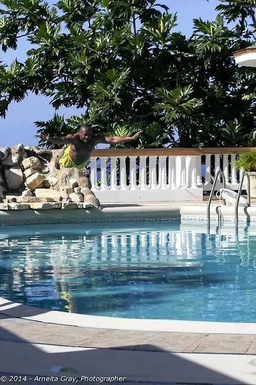 Ocean View Villa Montego Bay 0*,  Jamajka
