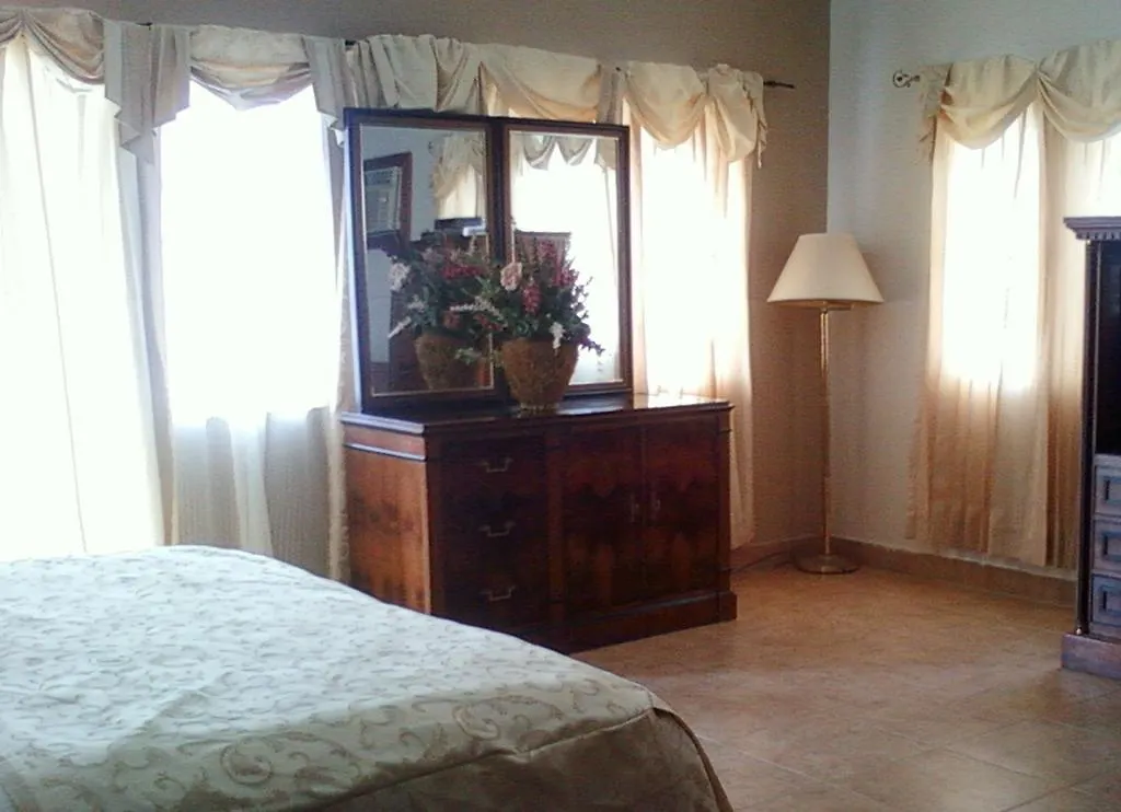 Ocean View Villa Montego Bay 0*,